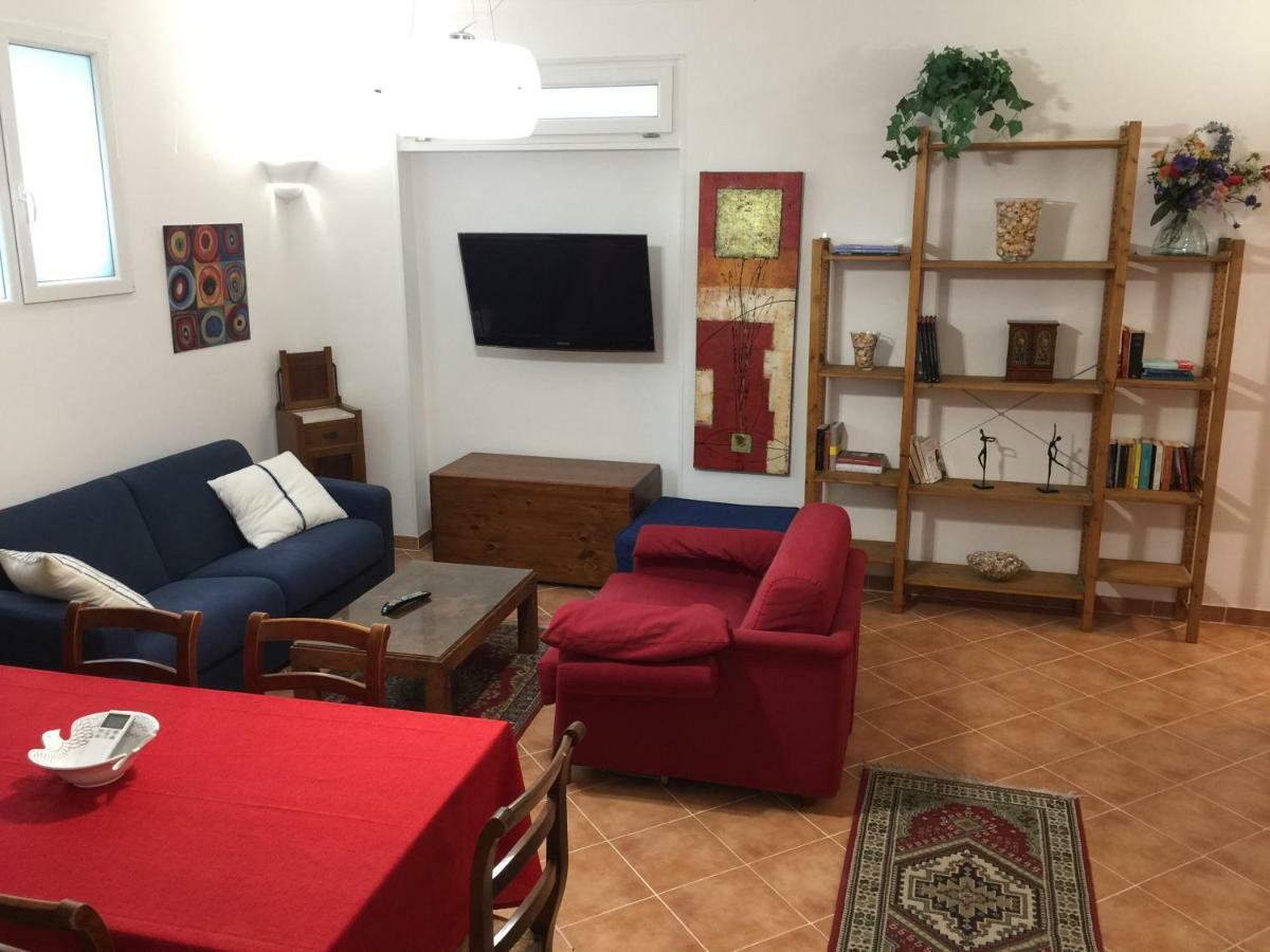 Apartment La Roccia *